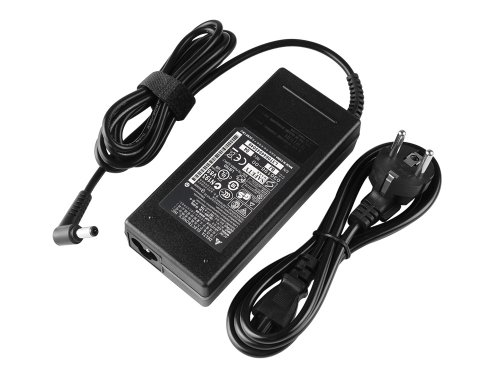 90W Medion Akoya E6215 (MD 97529) AC Adapter Lader + Kabel